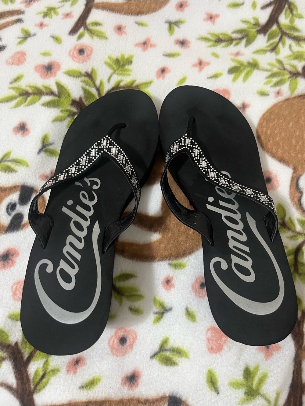 Candie's Black Crystal-Studded Women's Flip Flop Sandals
